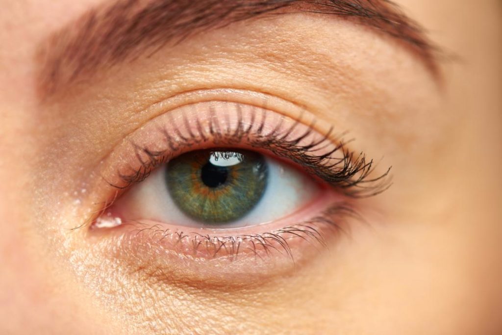 woman s eye